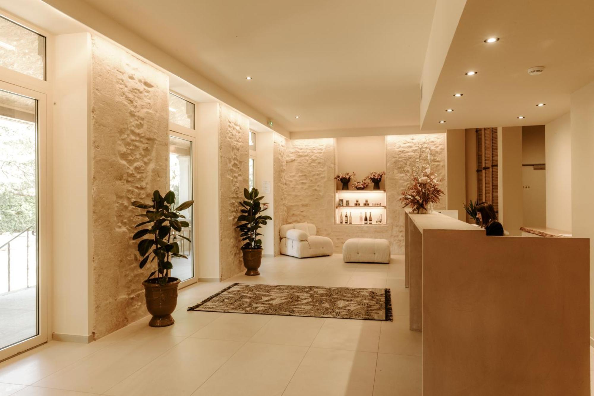 Soko Hotels-Pont Du Gard 레물링 외부 사진