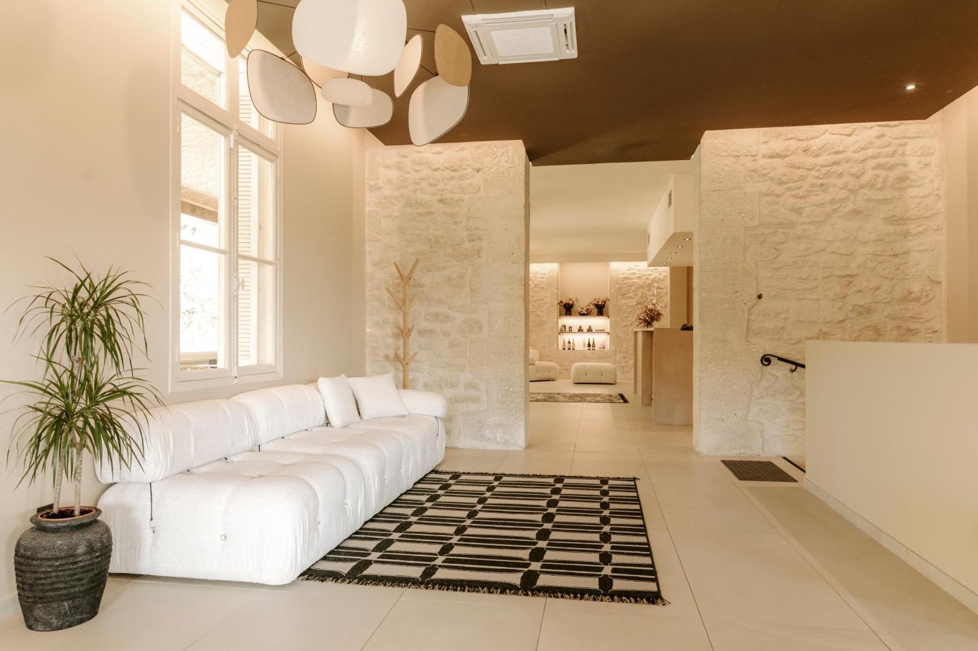 Soko Hotels-Pont Du Gard 레물링 외부 사진