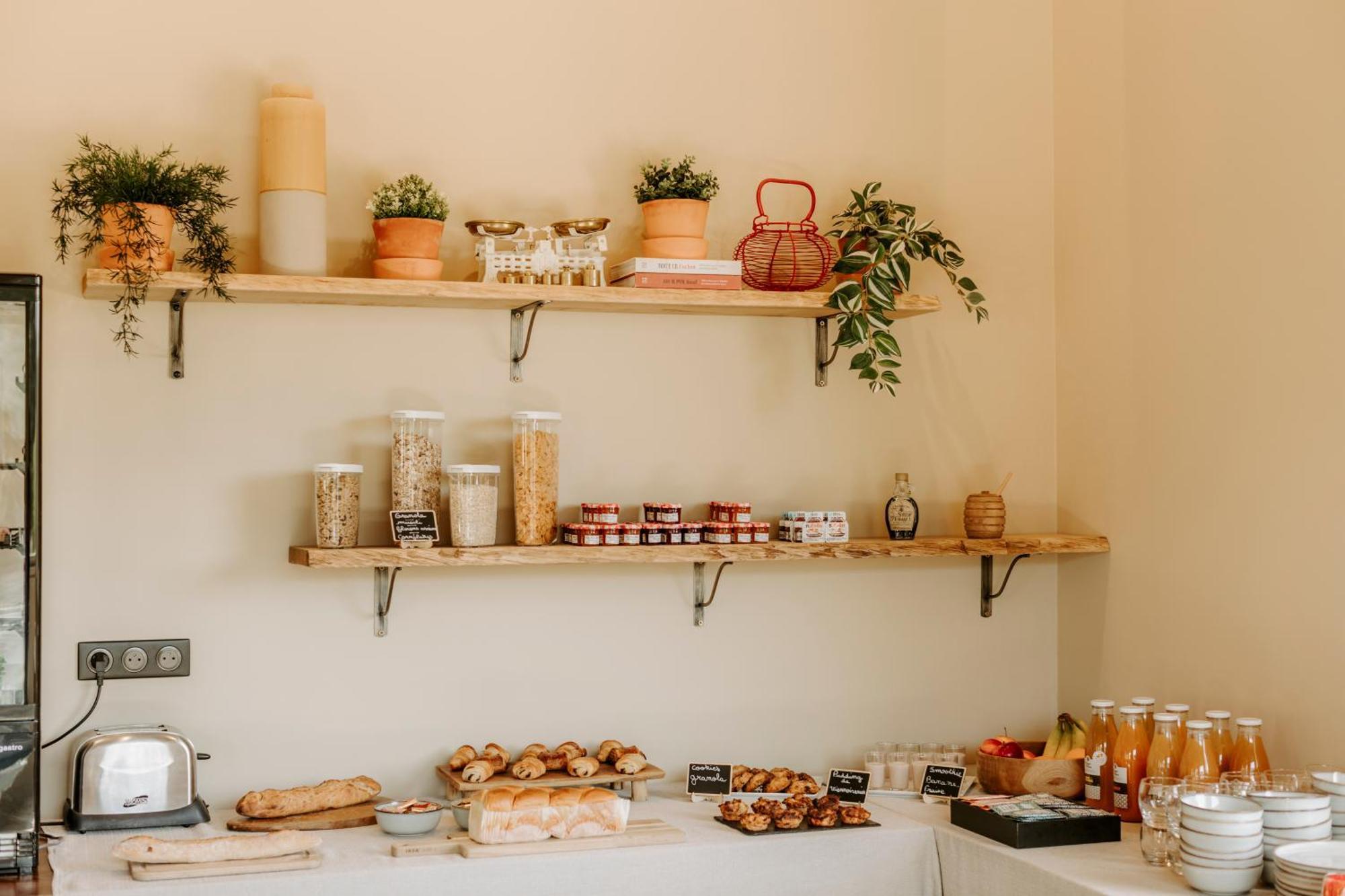 Soko Hotels-Pont Du Gard 레물링 외부 사진